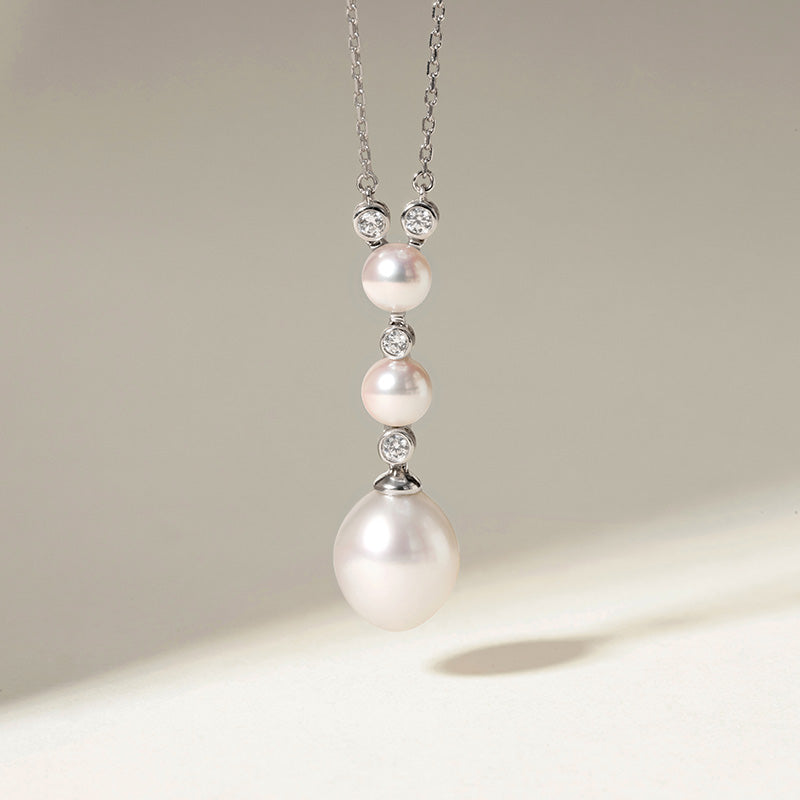 1920s' COLLECTION Saltwater Pearl 18K White Gold Diamond Muse Necklace