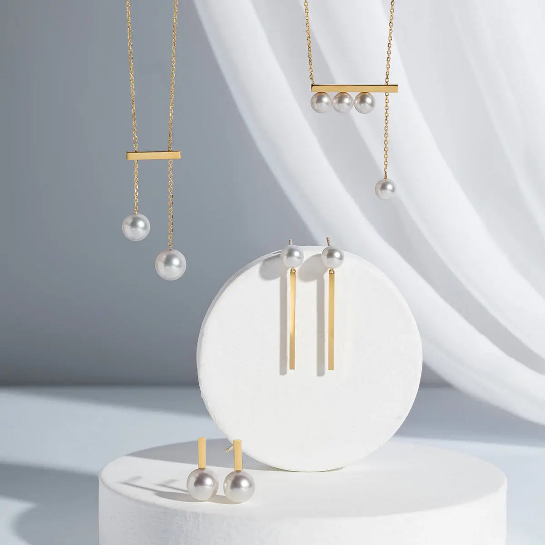 MELODY COLLECTION Akoya Saltwater Pearl 18k Yellow Gold Asymmetric Balance Beam Diamond Necklace - HELAS Jewelry