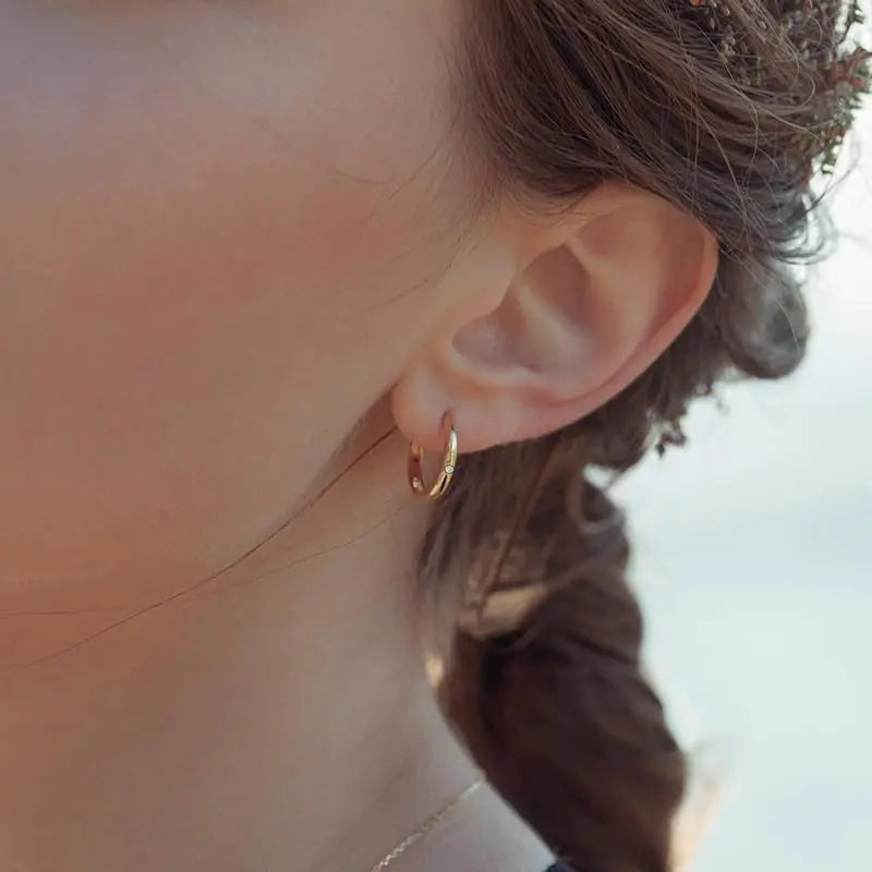 PERFECTION COLLECTION 18K Gold Trendy Subtle Circle Design Diamonds Earrings