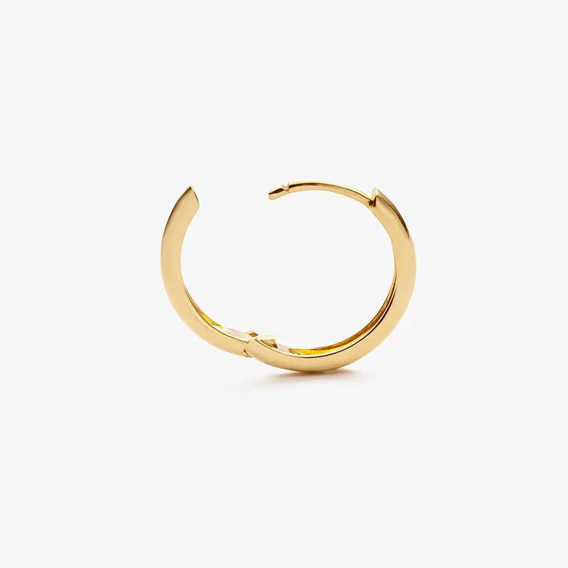 PERFECTION COLLECTION 18K Gold Trendy Subtle Circle Design Simple Style Earrings