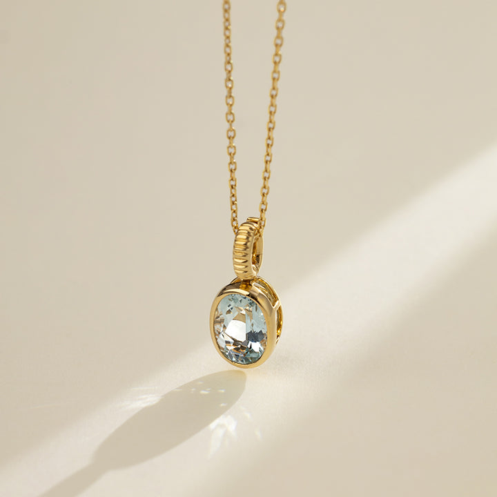 18K Gold Sapphire Diamond Circle Pendant Necklace