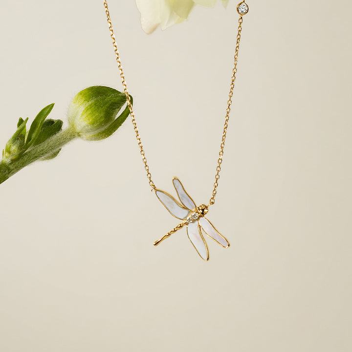 Mother-of-pearl 18K Gold Diamond Whole Dragonfly Necklace