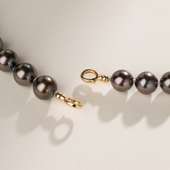 Black Tahitian Pearl 18K Gold Color Gradient Strand Necklace