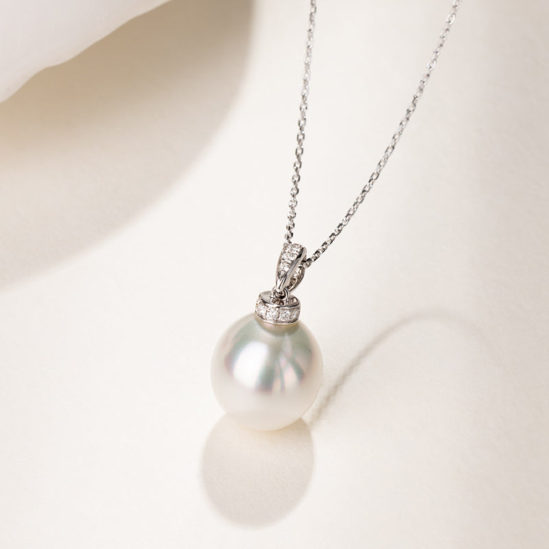 Teardrop South Sea Pearl 18k Gold Diamond Elegant Pendant Necklace