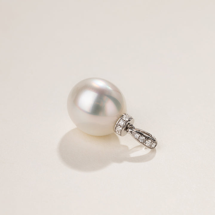 Teardrop South Sea Pearl 18k Gold Diamond Elegant Pendant Necklace