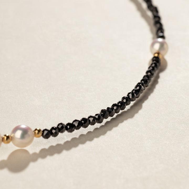 Akoya Saltwater Pearl 18K Gold Black Spinel Smile Necklace