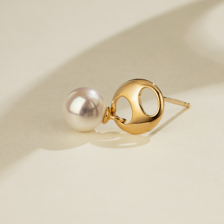 Akoya Pearl 18K Gold Imprint H Elegant Studs Earrings