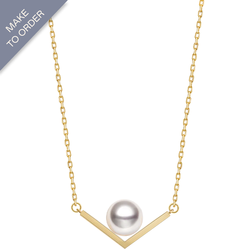 Akoya Saltwater Pearl 18K Yellow Gold V-shape Necklace