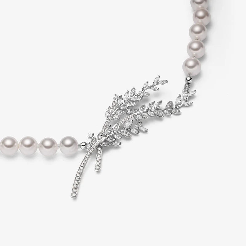 LOVE GROWS COLLECTION Akoya Pearl Beaded 18K Diamonds Sycamore Leaves Necklace LOVE GROWS COLLECTION Akoya Pearl Beaded 18K Diamonds Sycamore Leaves Necklace LOVE GROWS COLLECTION