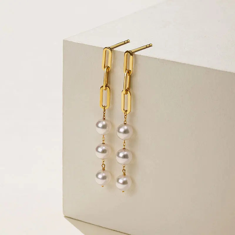 WONDERLAND COLLECTION Akoya Pearl 18K Gold Elegant Fashionable Design Earrings - HELAS Jewelry