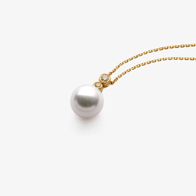 ORIGIN COLLECTION Akoya Pearl 18K Gold Double Diamond Elegant Necklace ORIGIN COLLECTION Akoya Pearl 18K Gold Double Diamond Elegant Necklace ORIGIN COLLECTION