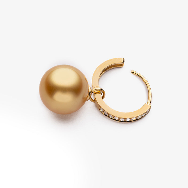 South Sea Golden Pearl 18K Gold Round Diamonds Earrings