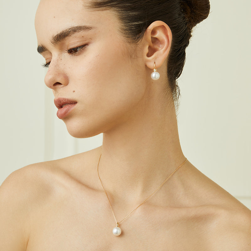 South Sea Pearl 18K Gold Thread Diamond Earrings