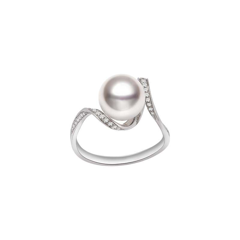 Akoya Pearl 18K White Gold Elegant Diamonds Ring