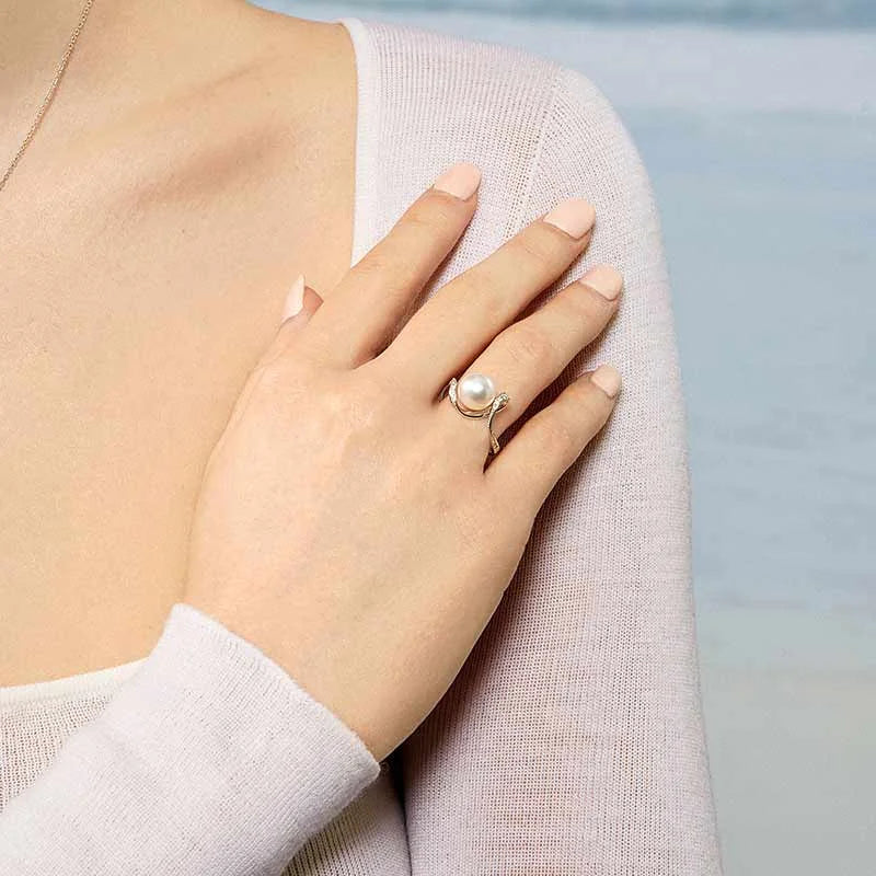 Elegant hot sale waves ring