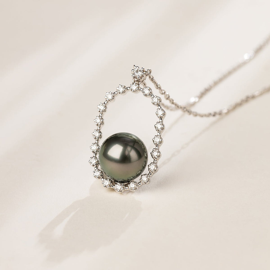 Tahitian Black Pearl 18K Gold Diamond Sparkling Circle Necklace - HELAS Jewelry