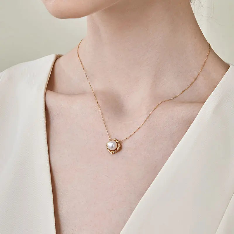 LINKS COLLECTION Akoya Pearl 18K Yellow Gold Diamond Knot Necklace