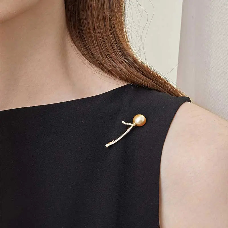 MOMENT COLLECTION South Sea Golden Pearl 18K Gold Golden Balloon Diamonds Brooch - HELAS Jewelry
