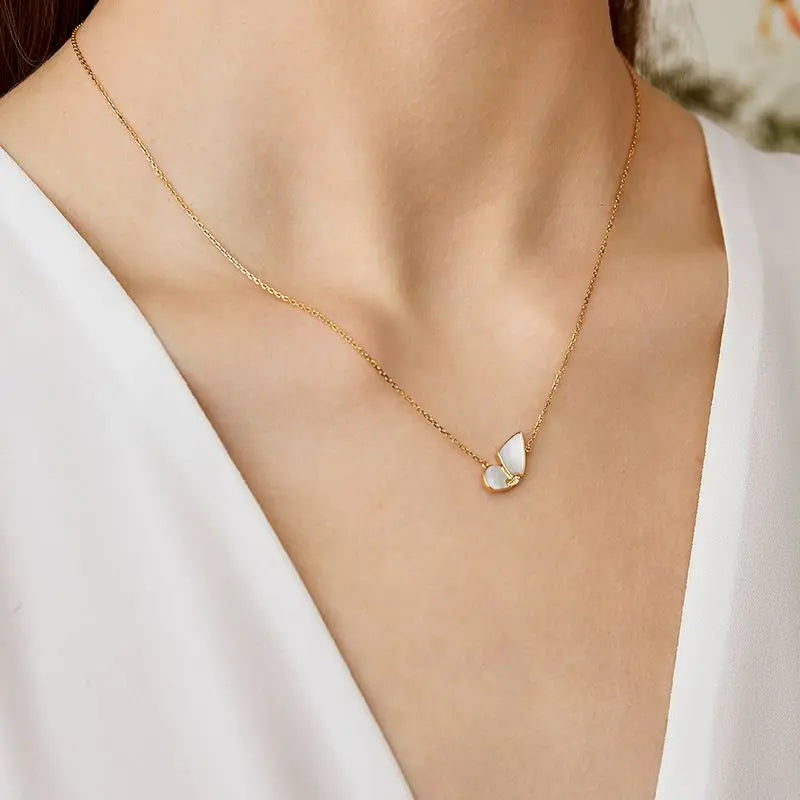 Mother Of Pearl 18K Gold Butterfly Diamonds Necklace - HELAS Jewelry