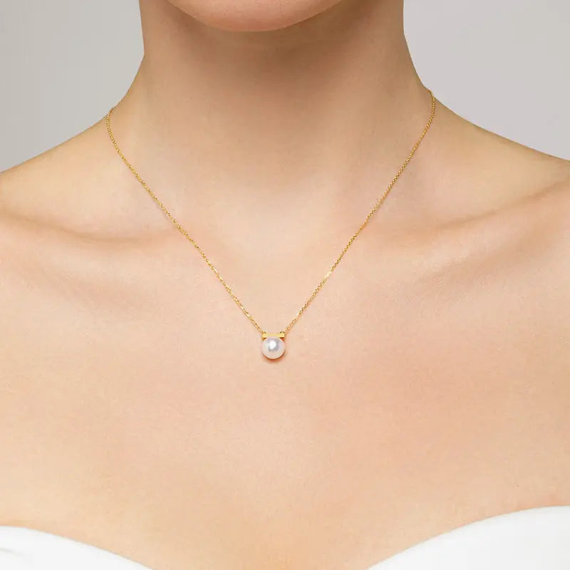 Akoya Saltwater Pearl Necklace 18K Yellow Gold Workwear Style - HELAS Jewelry