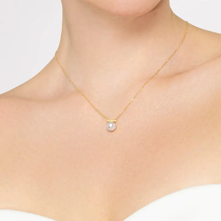 Akoya Saltwater Pearl Necklace 18K Yellow Gold Workwear Style - HELAS Jewelry