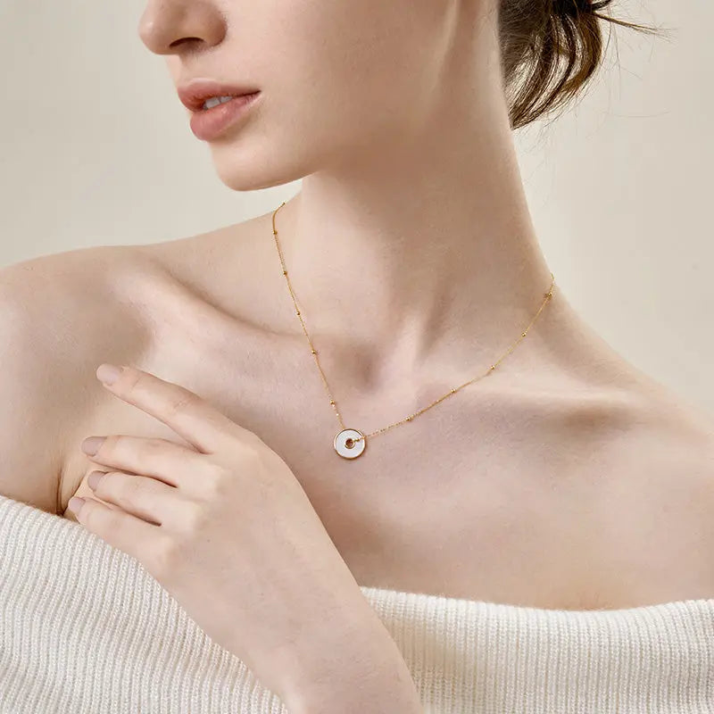 18K Solid Gold Mother of Pearl Necklace - HELAS Jewelry